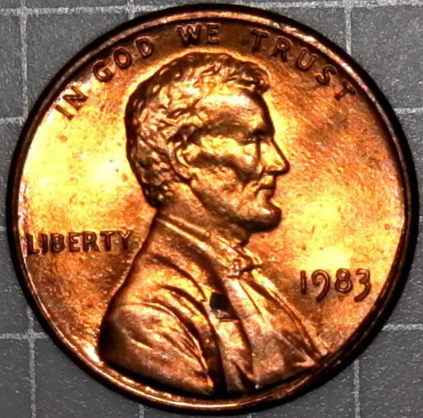 1983-P-Lincoln-Memorial-Cent-With-Peripheral-Die-Damage-Die-Attrition
